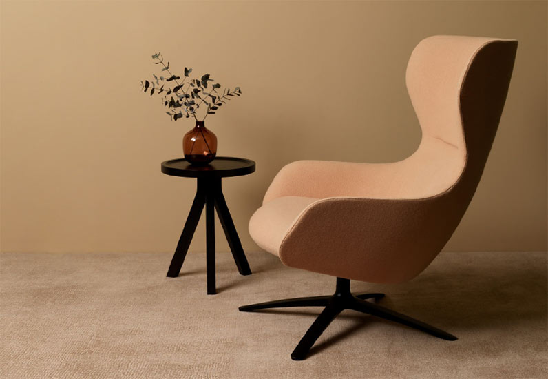 Amelia wing back chair