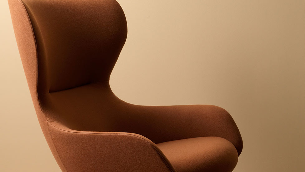 Amelia wing back chair