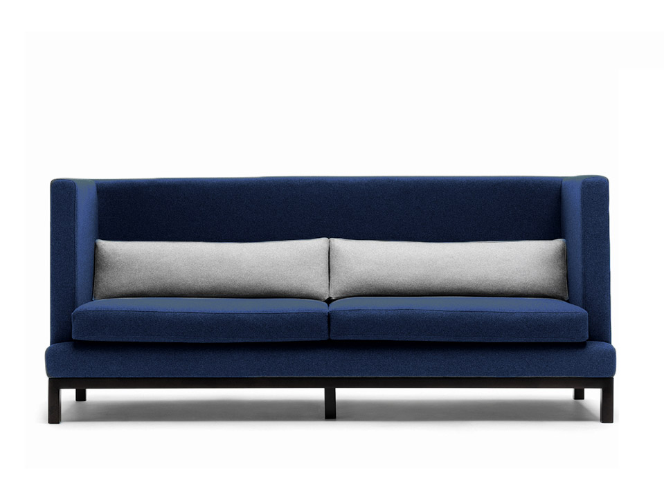 Arthur compact sofa