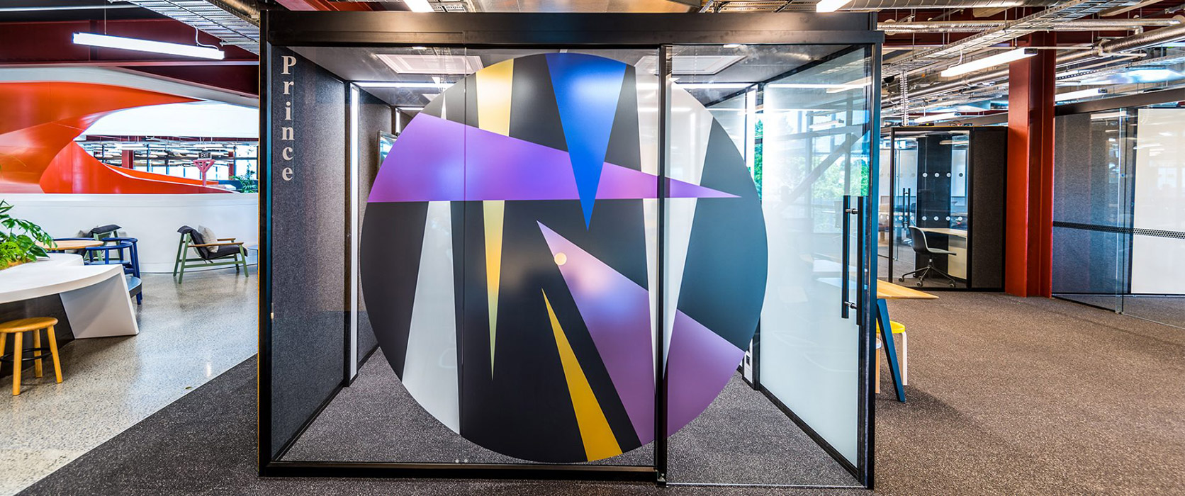 Aspect pod with black framework.