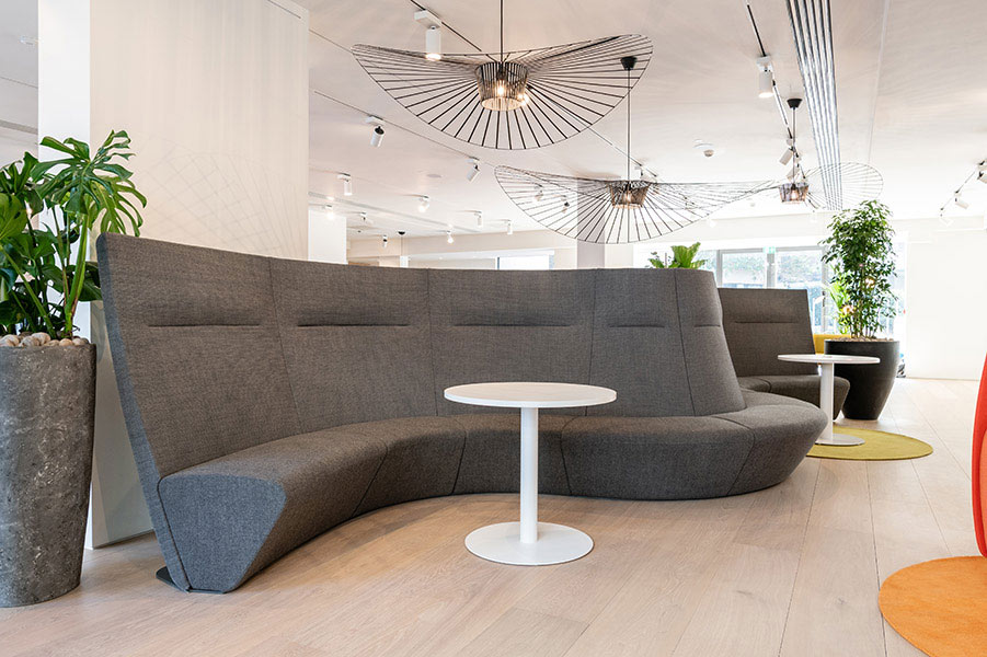 Atom seating creating many seating zones