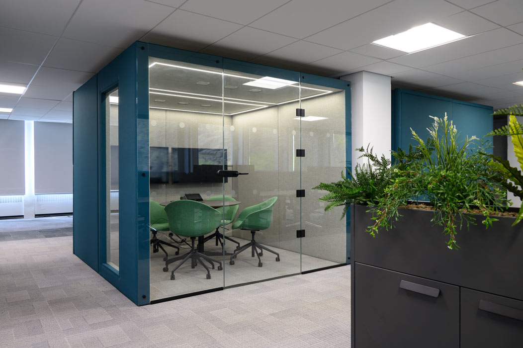 Bob Rooms office pod.