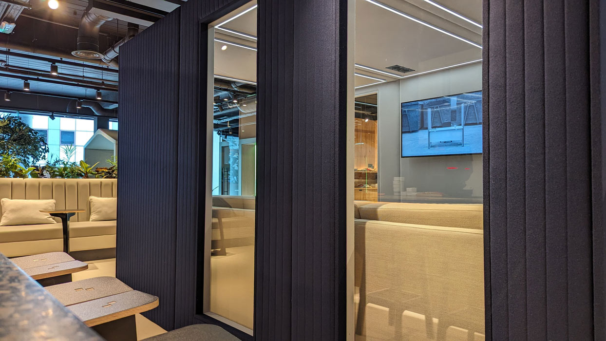 Bob Rooms office pod.