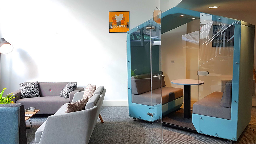 Office cabin on castors with glass door