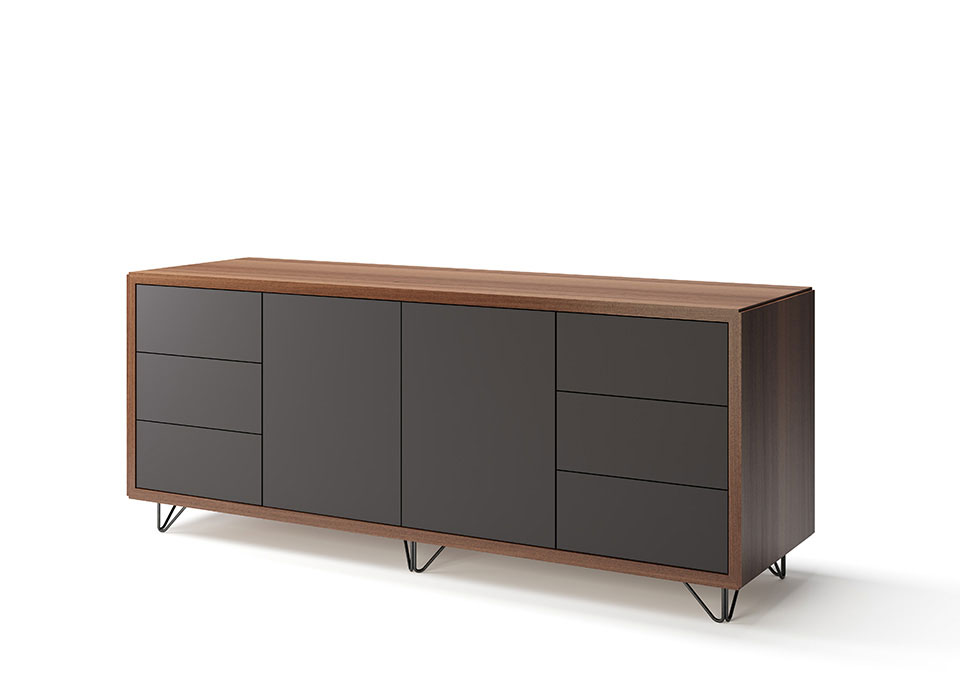 Deploy credenza