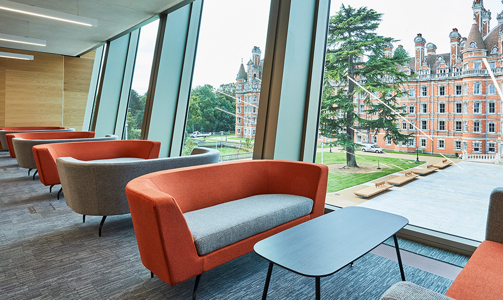 Cwtch armchair with low back