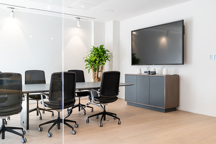 Deploy table with credenza