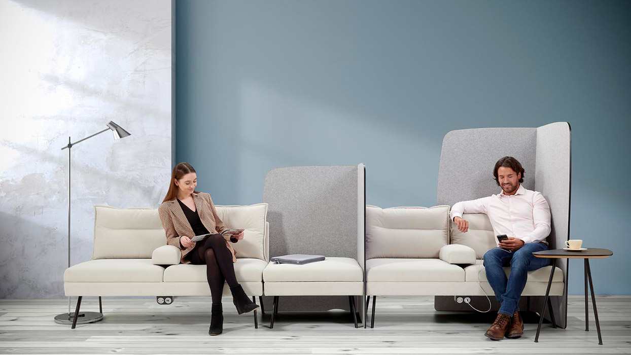 Enclave folding office screen