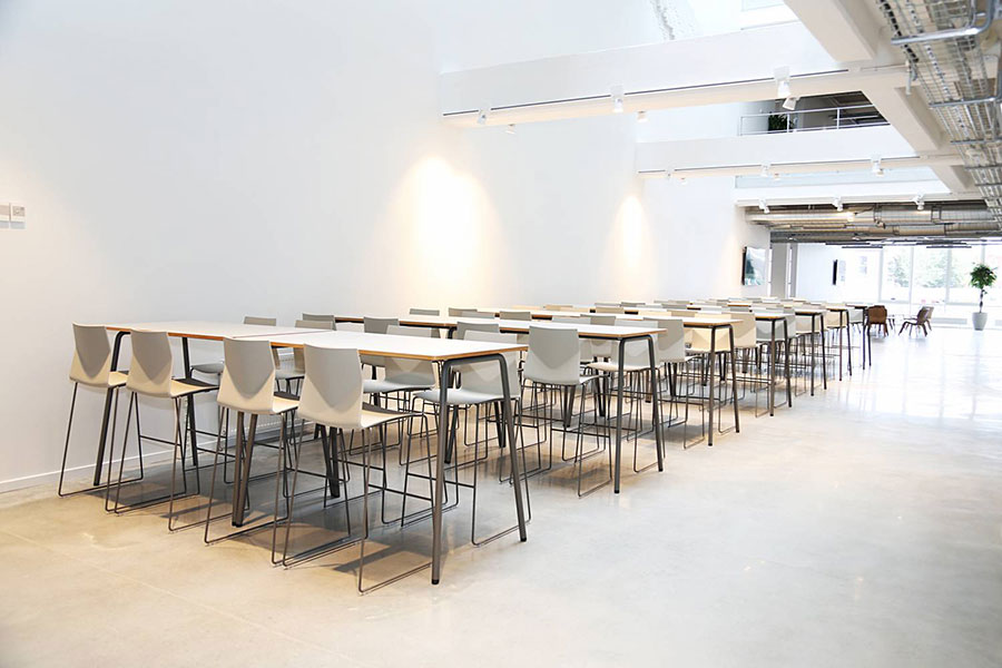 Fourreal high folding tables