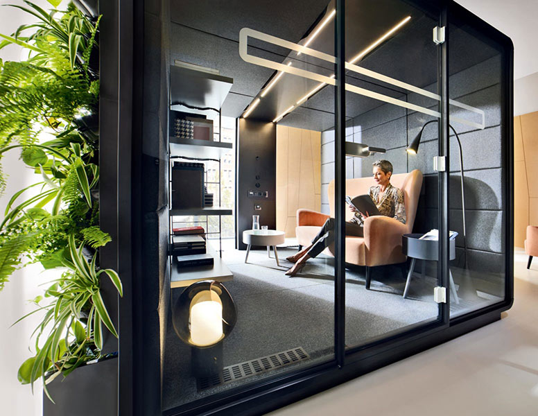 Relaxtion pod with soft seating