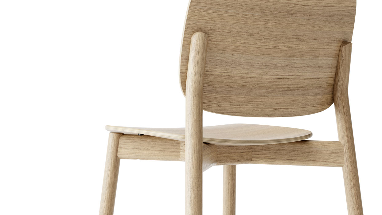 Kitt chairs oak back detail