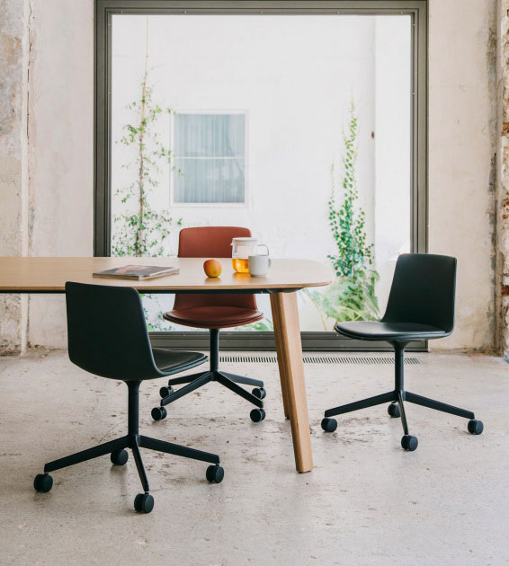 Lottus Confident chair