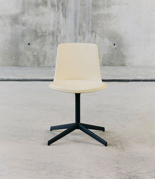 Lottus Confident chair
