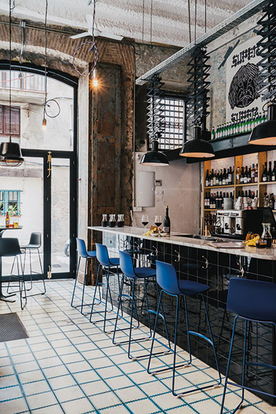 Lottus Stools in blye at bar