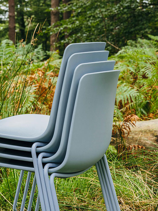 Lottus stacking chair