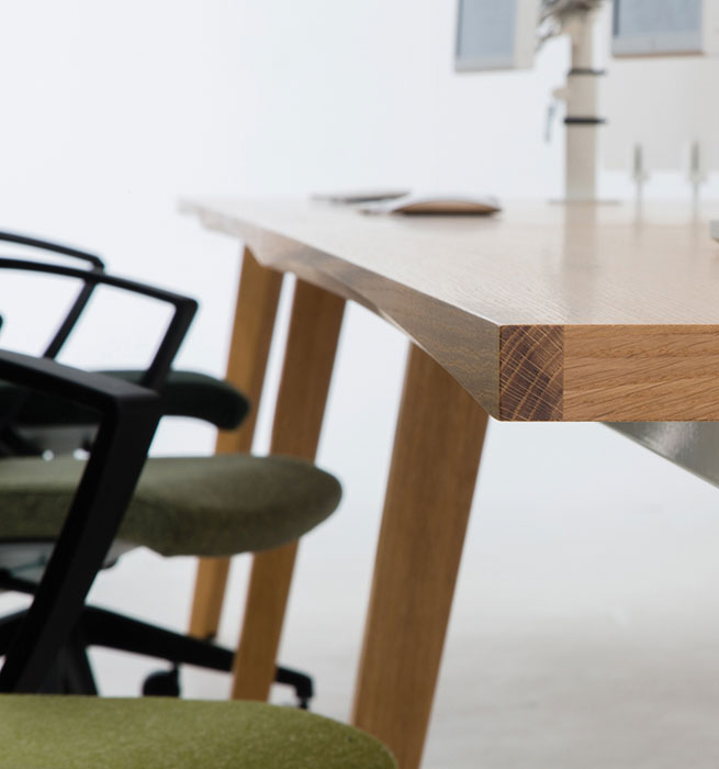 Martin desk wood edging detail