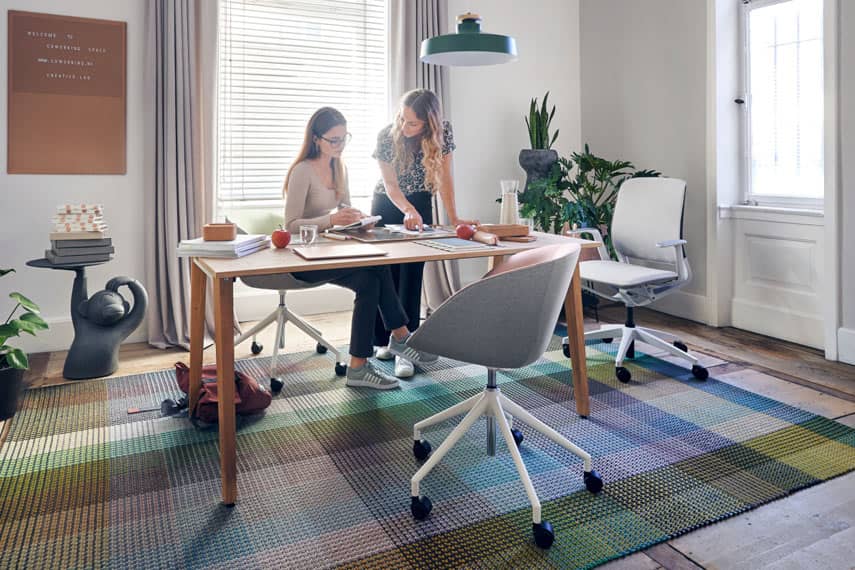 Mixed office seating for co-working