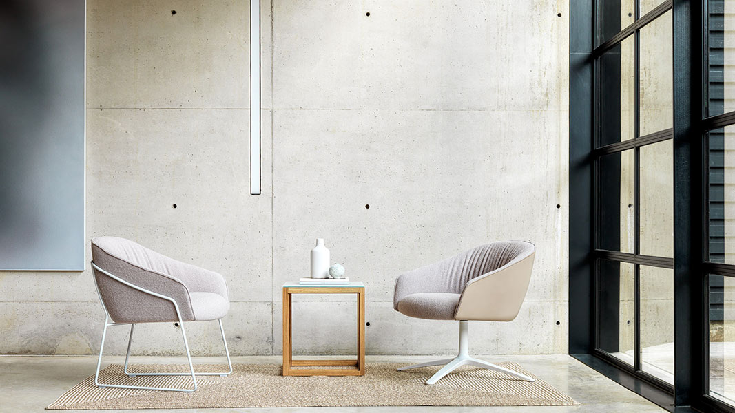 Paloma soft seating chair