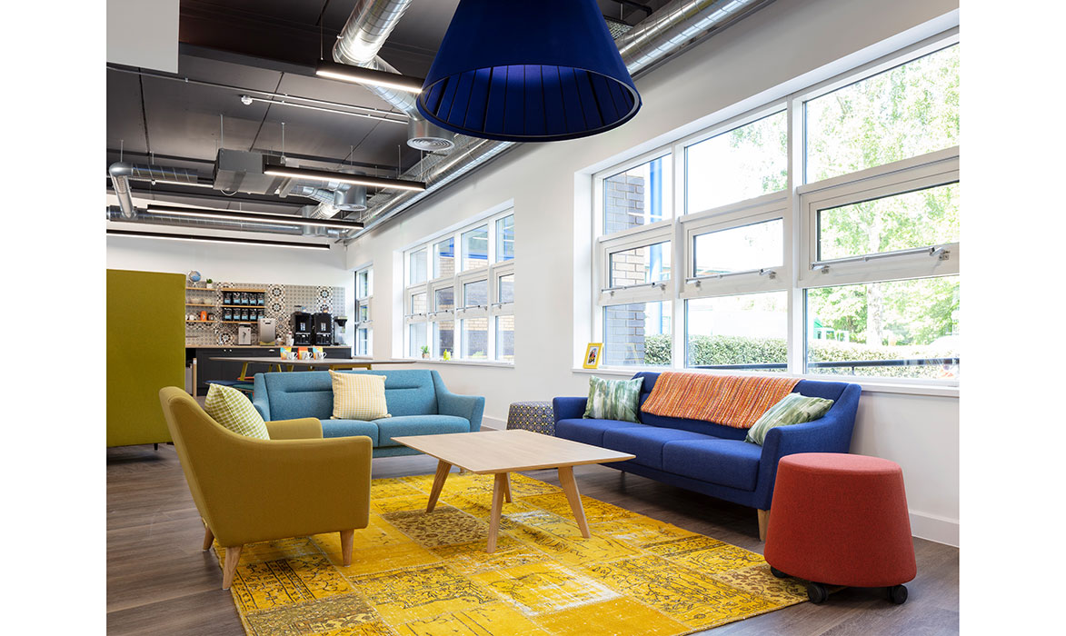 Peeps sofas and table