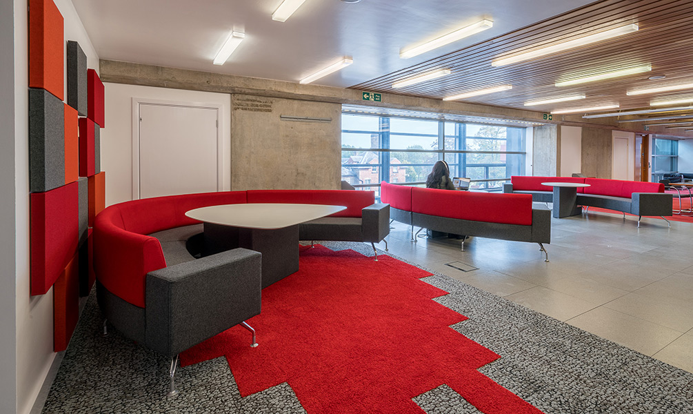 Perimeter low backed banquette sofa