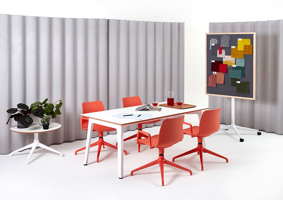 Polly multipurpose chair