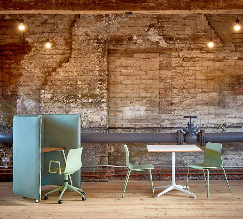 Polly multipurpose chair