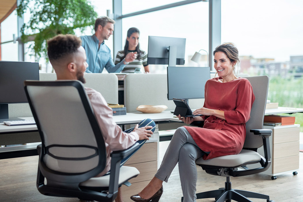 Mesh and upholstered SE Flex office chairs