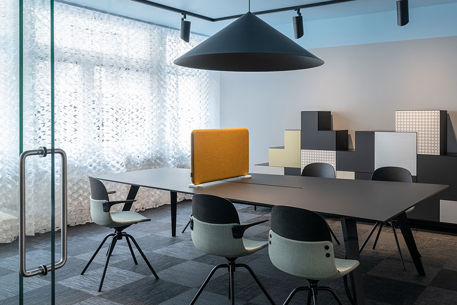 Softline table standing divide