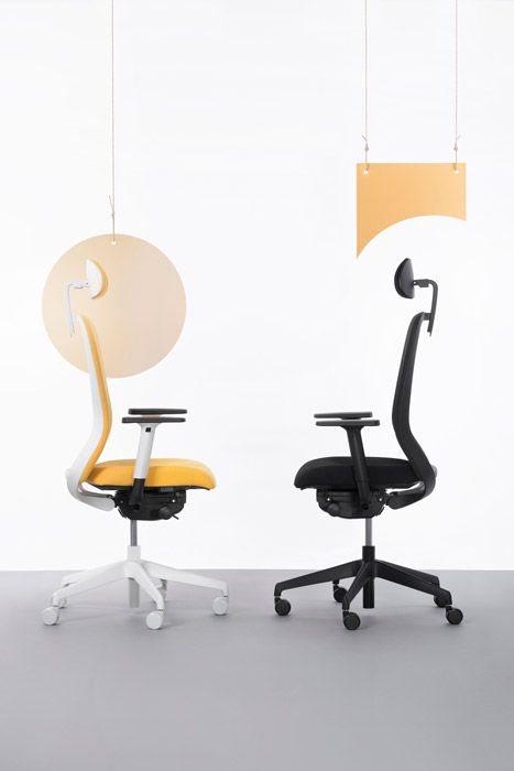 Souly office chairs with headrests