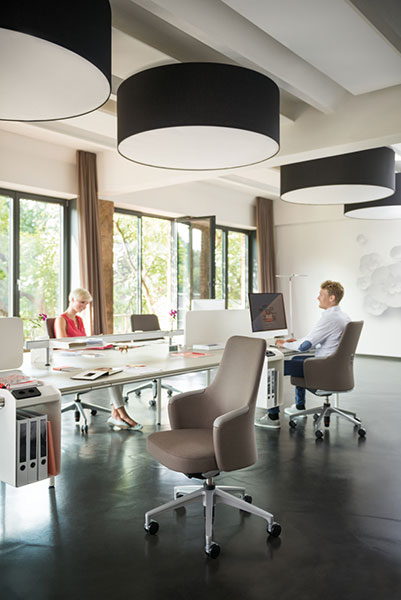 Temptation Four bench desk