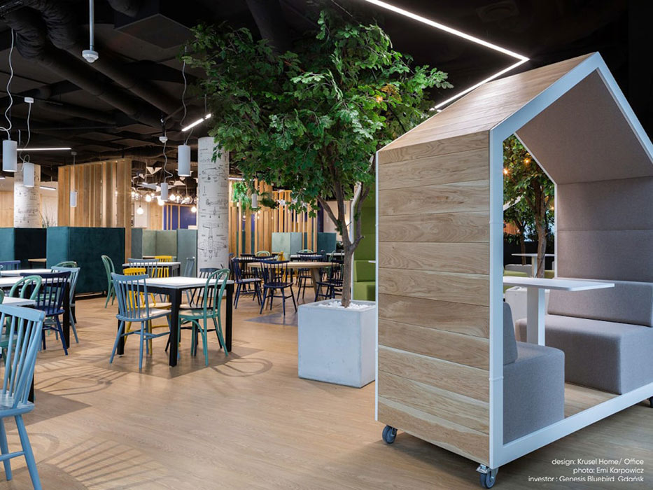 Treehouse 2 seat mobile booth.