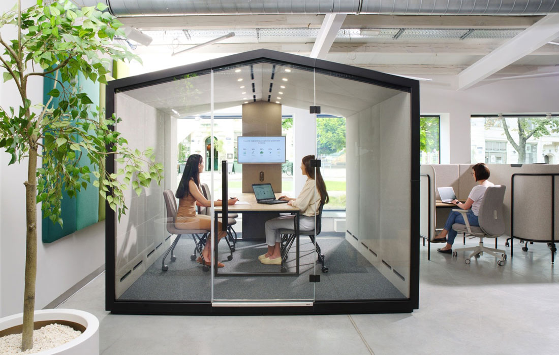 Treehouse pod in office.