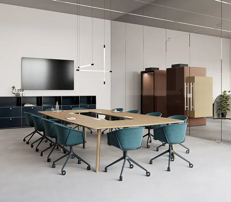 Omega PET chair on castors