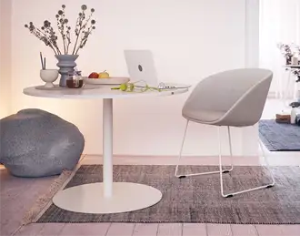 Modern Table with round pedestal base